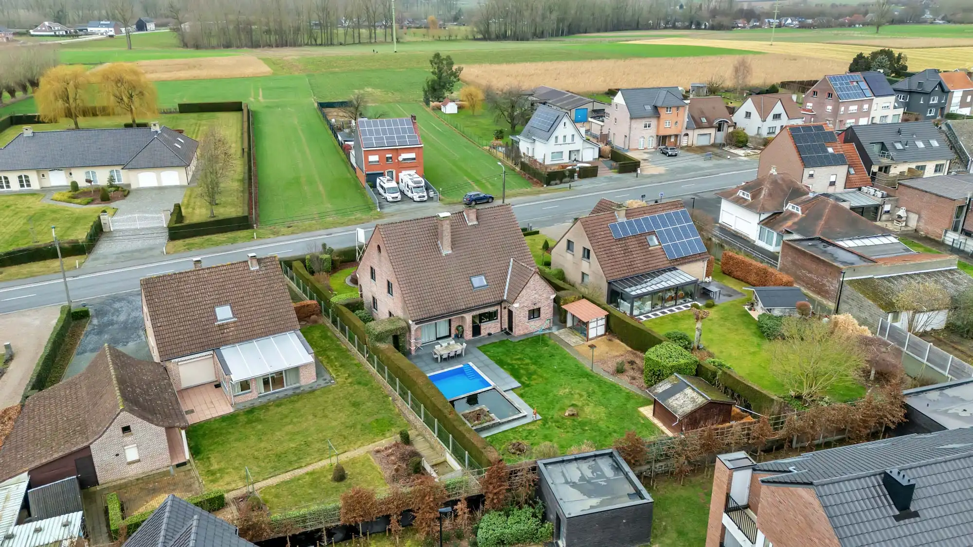 Landelijk stijlvolle villa die recent werd gerenoveerd foto 29