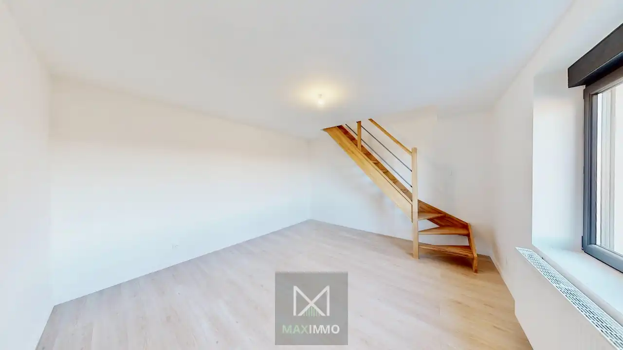 Volledig vernieuwde woning in centrum Lauwe – luxe, licht en leefruimte in één pakket foto 11