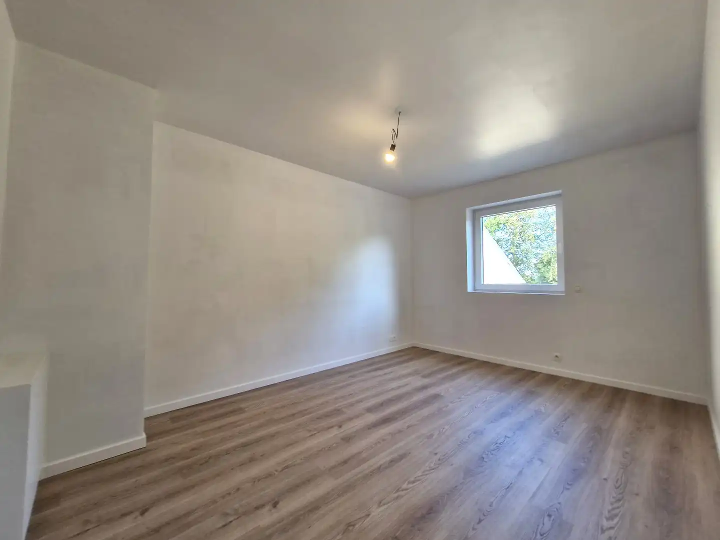 Nieuwbouwwoning met mooie tuin, garage en 4 slaapkamers te Dudzele foto 15