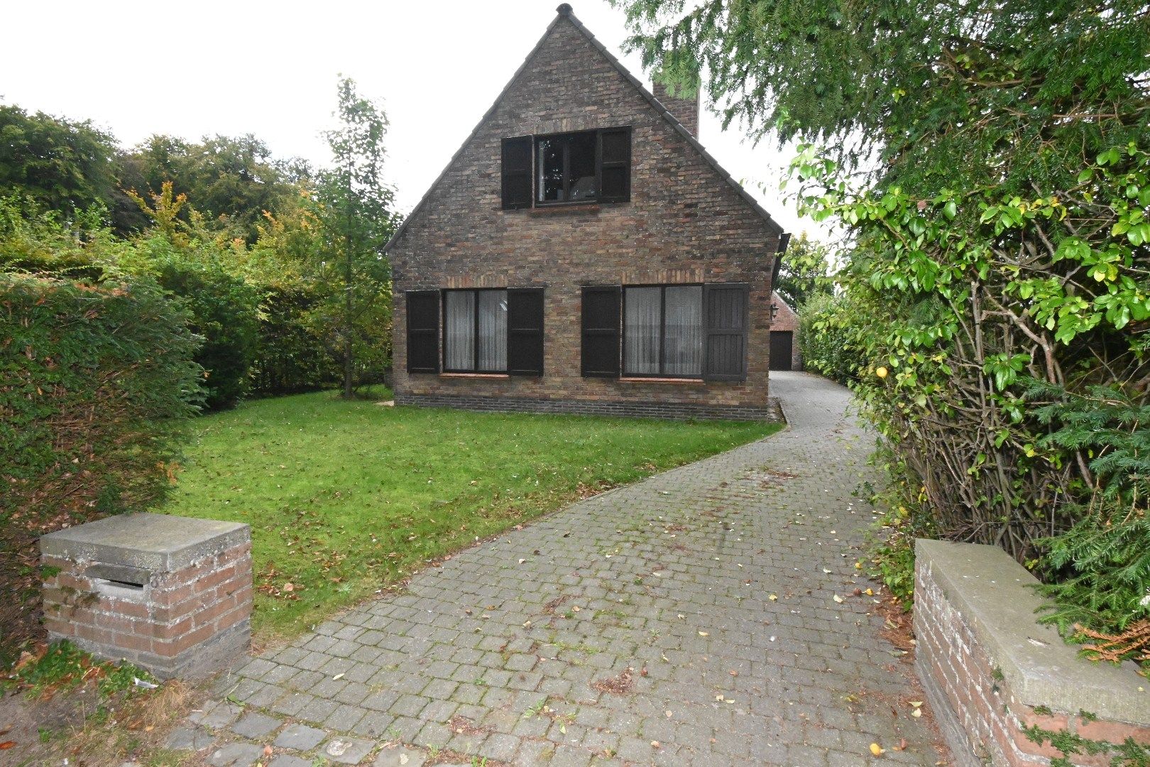 ()=>{if(producerUpdateValueVersion(node),producerAccessed(node),node.value===ERRORED)throw node.error;return node.value} Burg.Ch.Rotsart de Hertainglaan 3 - A - 9990 Maldegem