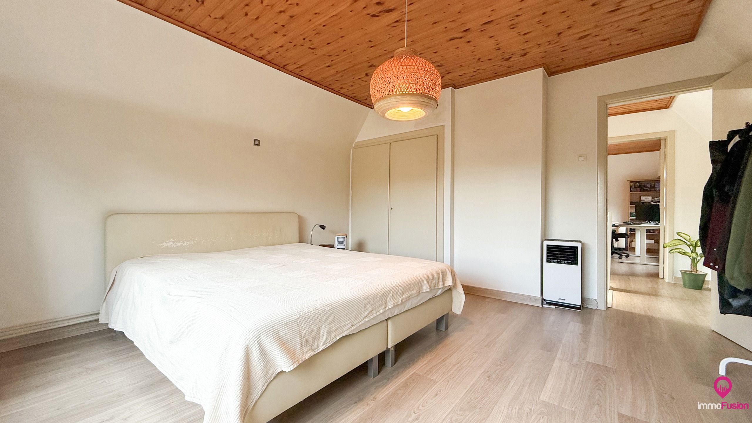 Instapklare woning met charme, 3slpk en grote tuin! foto 30