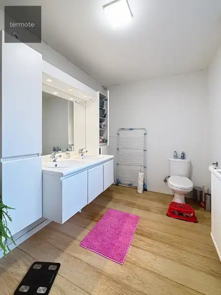 Ruime woning foto 20