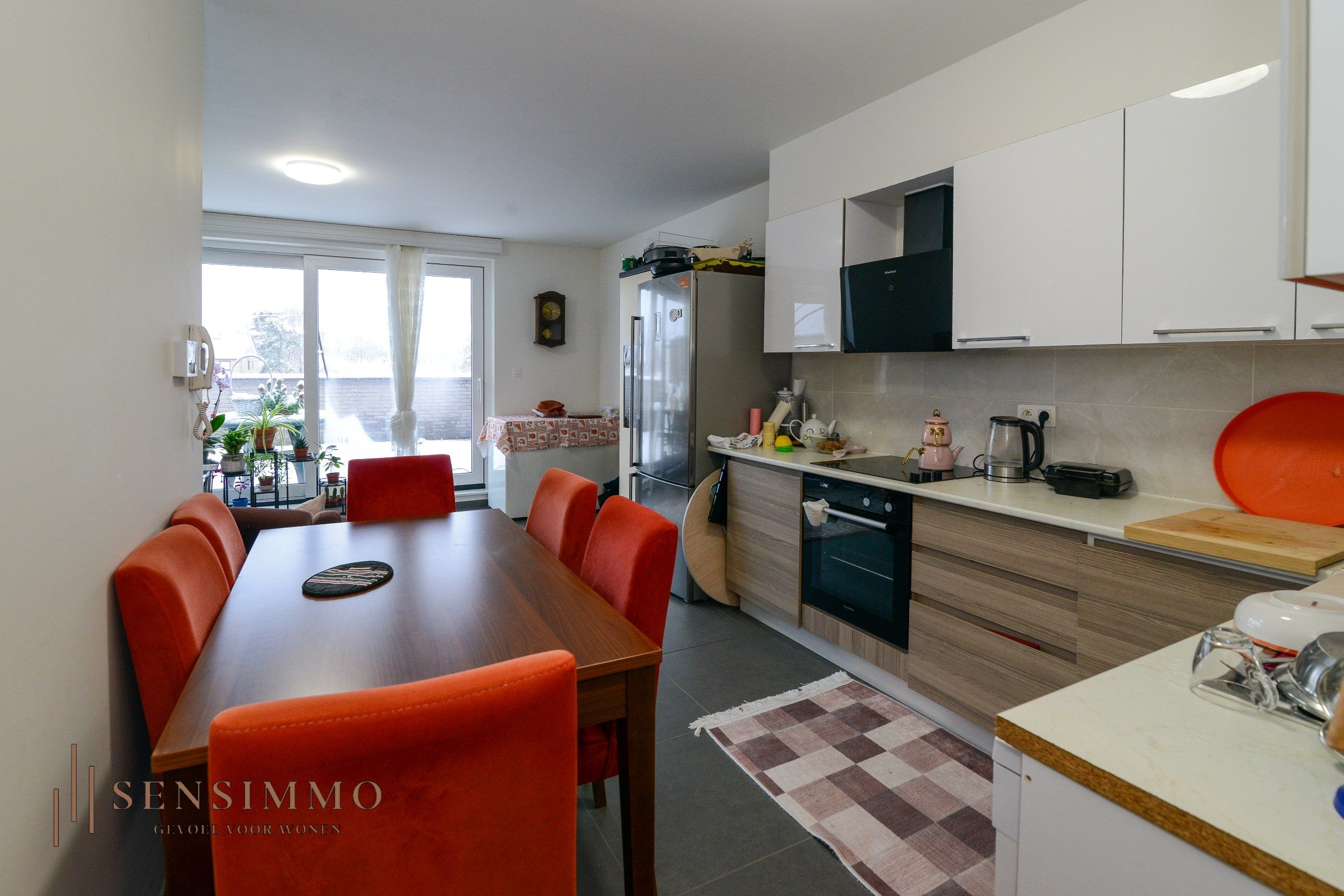 éénslaapkamer appartement met terras, parking en kelderberging foto 6