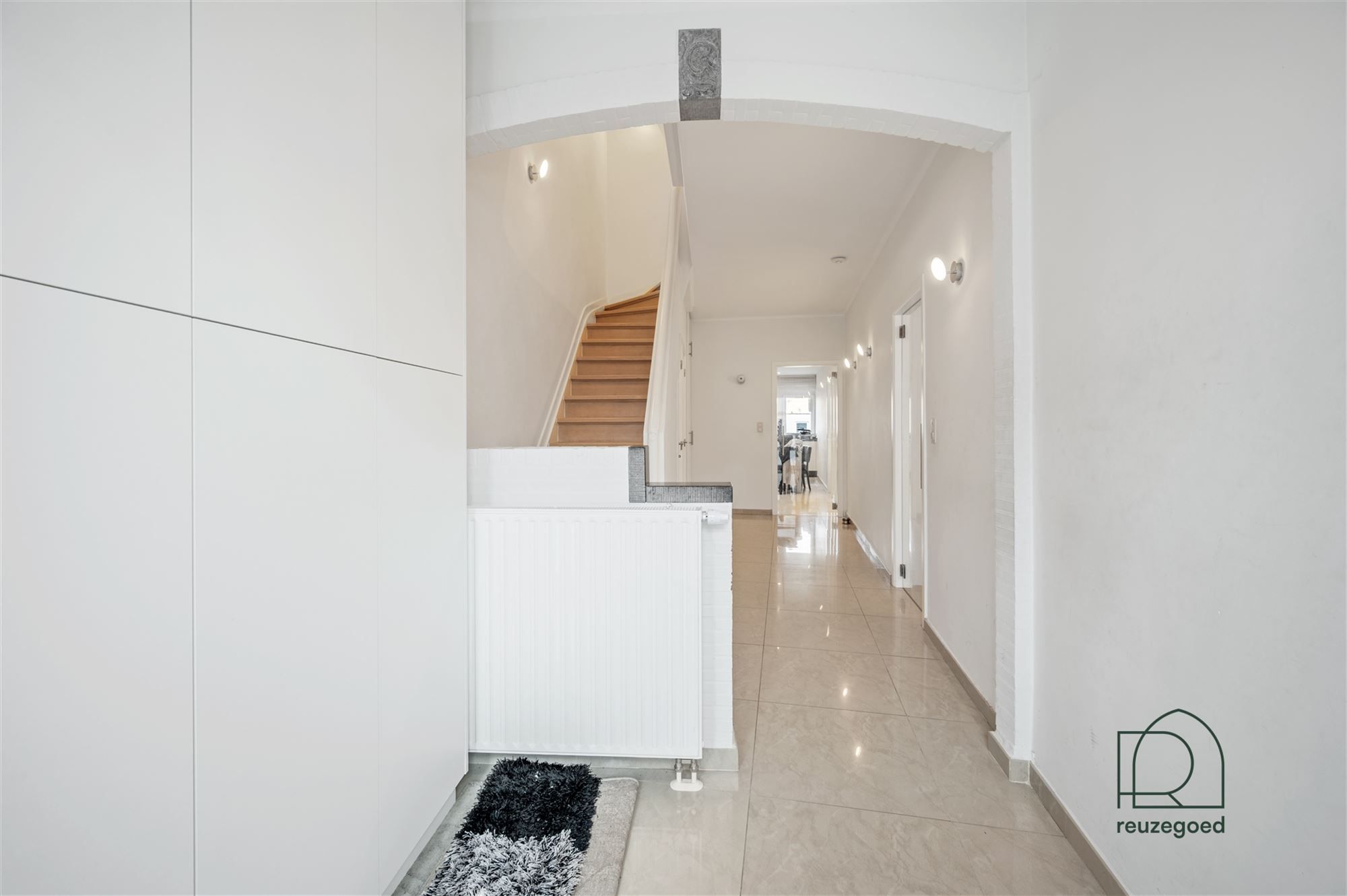 Instapklare ruime woning met 3 slaapkamers (mogelijks 4-5) vlakbij centrum Mechelen foto 2