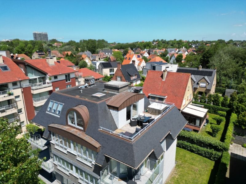 Luxueus Appartement met Groot Zonneterras in Oostduinkerke foto {{pictureIndex}}