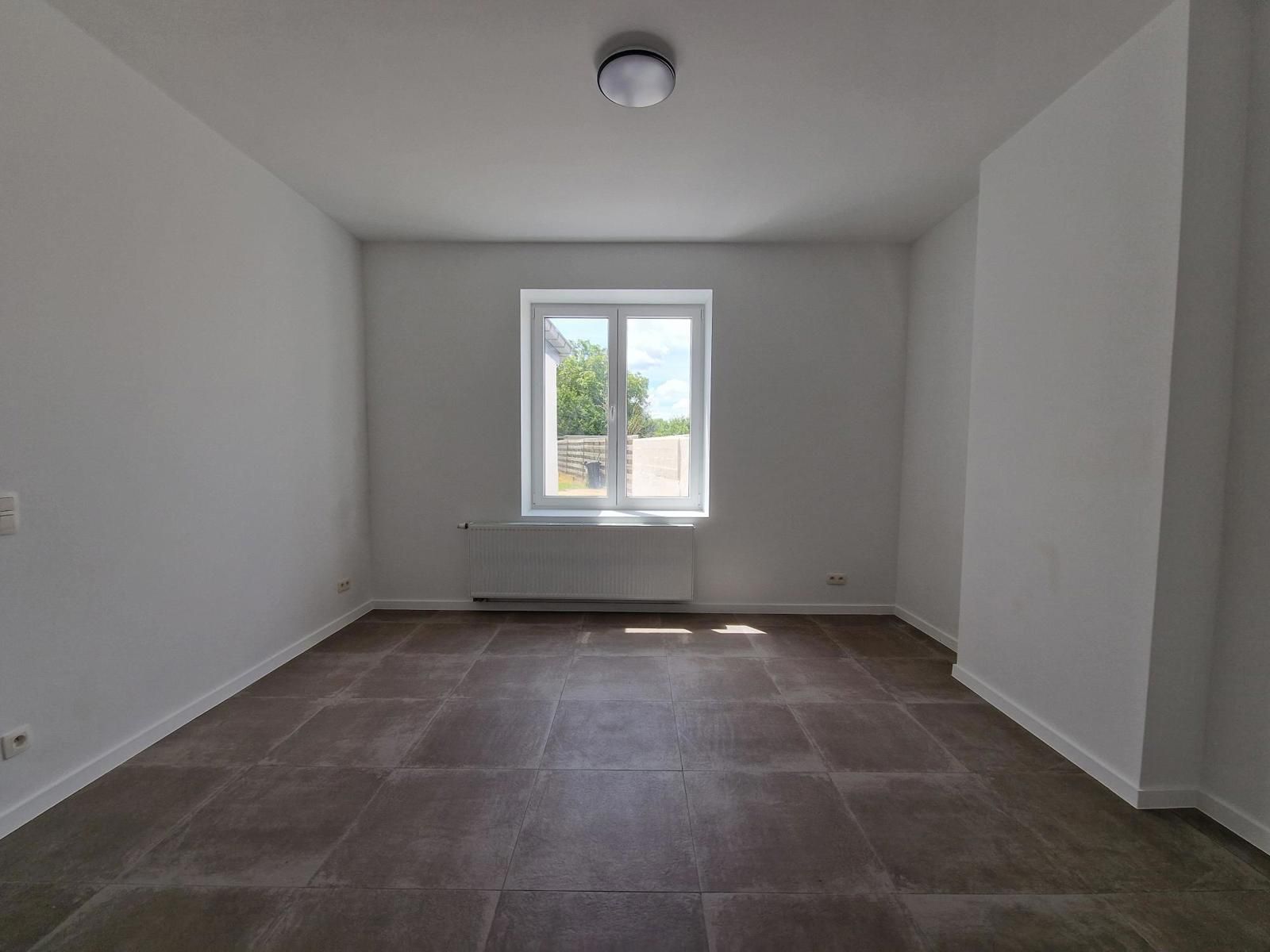 Gerenoveerde woning 3 slpks 2 badks te Landen foto 5