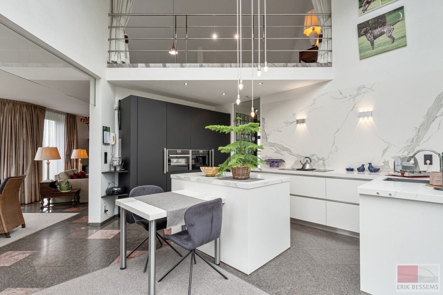 Ruime luxueuze villa met een bewoonbare opp van ca. 259m² en een perceel van 3900m². foto 12