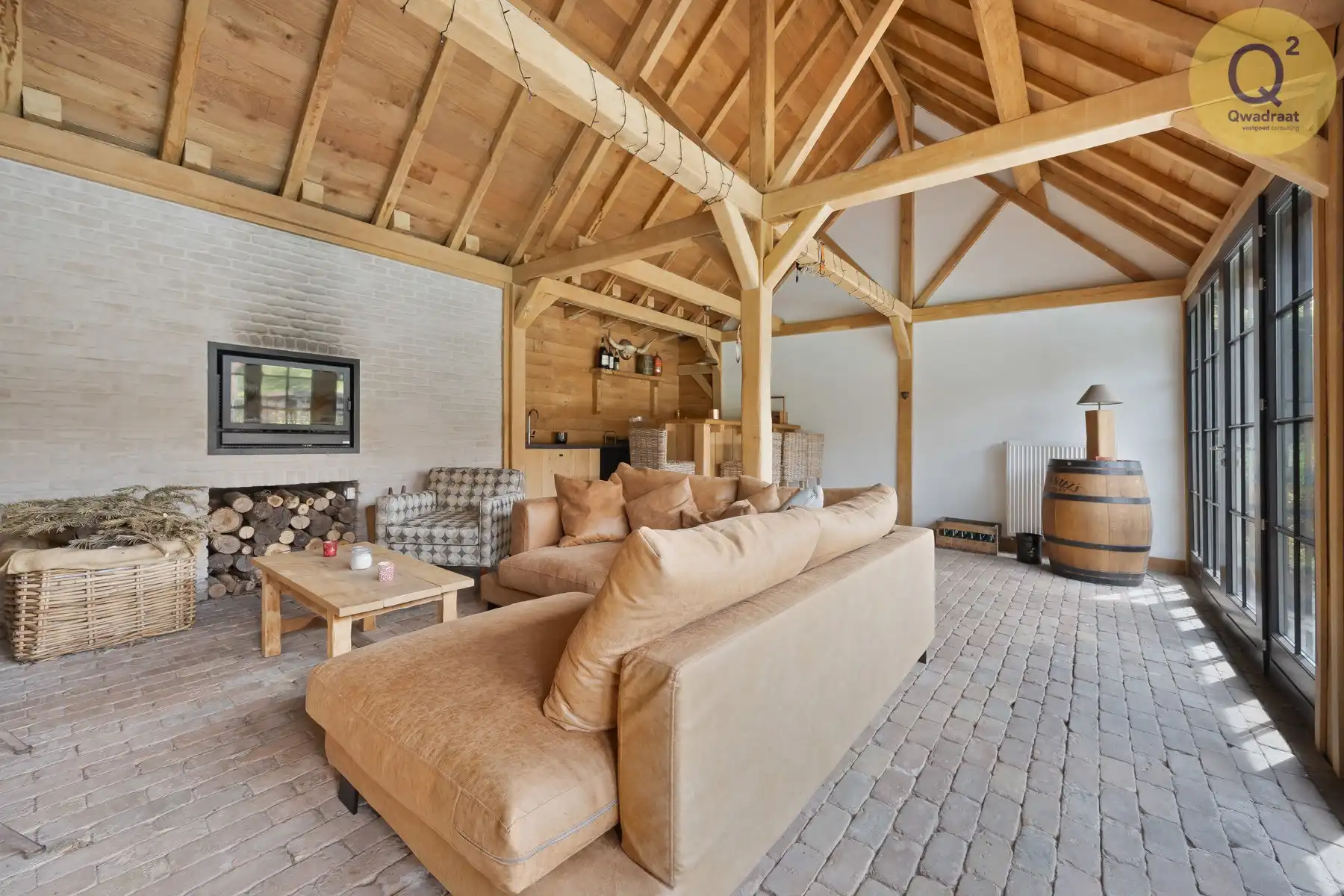 Rustig gelegen villa van met zwembad en poolhouse  foto 34