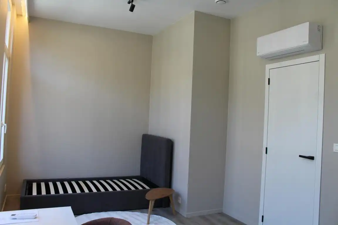 Stijlvolle studentenkamer foto 6