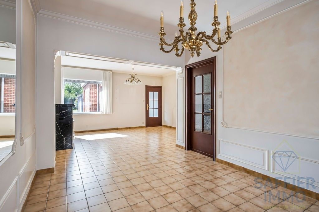 Ruime woning met tuin en uitweg in het hart van Ingelmunster foto 16