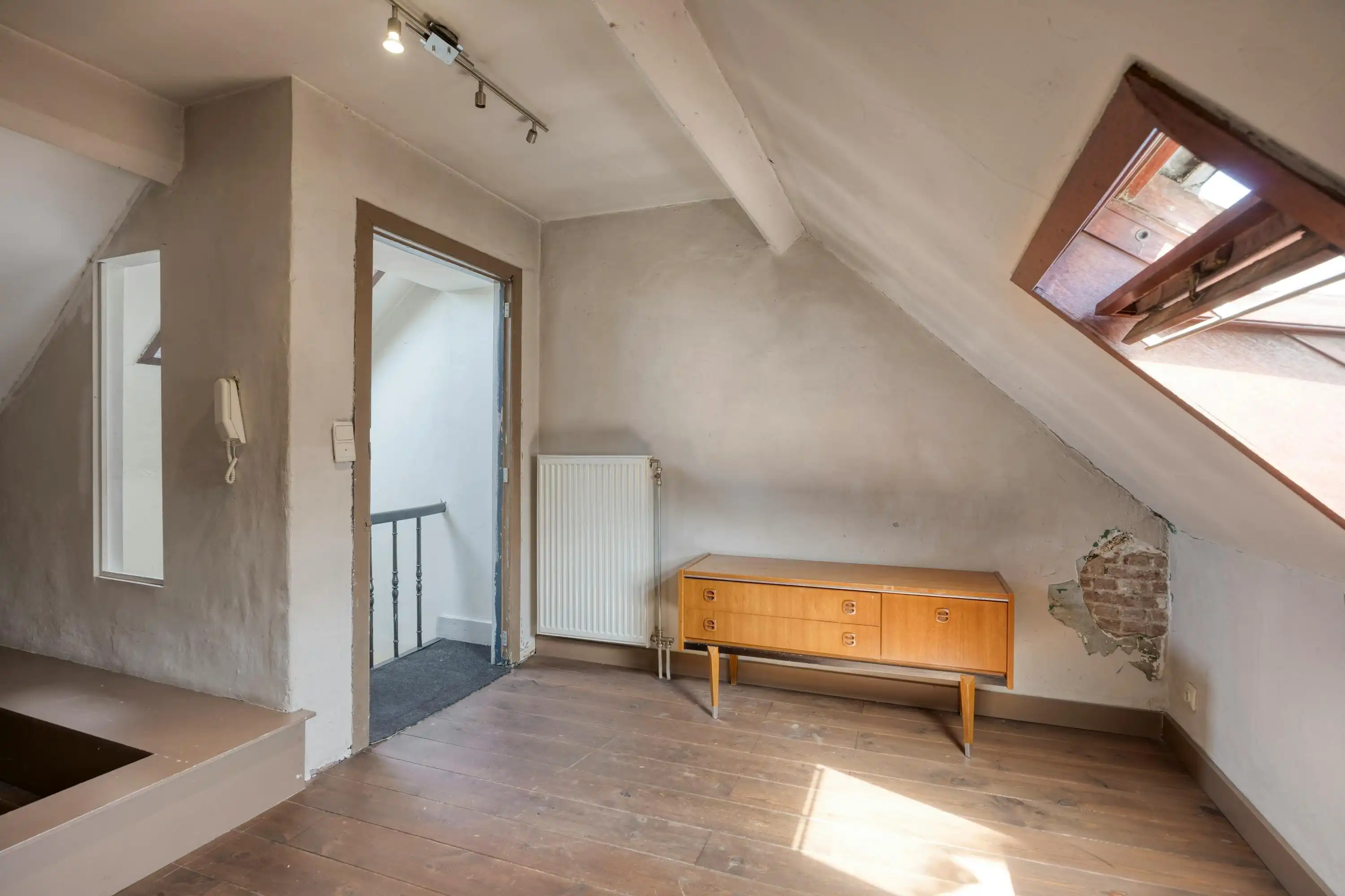 Te renoveren woning 86m2 te koop in Antwerpen foto 18