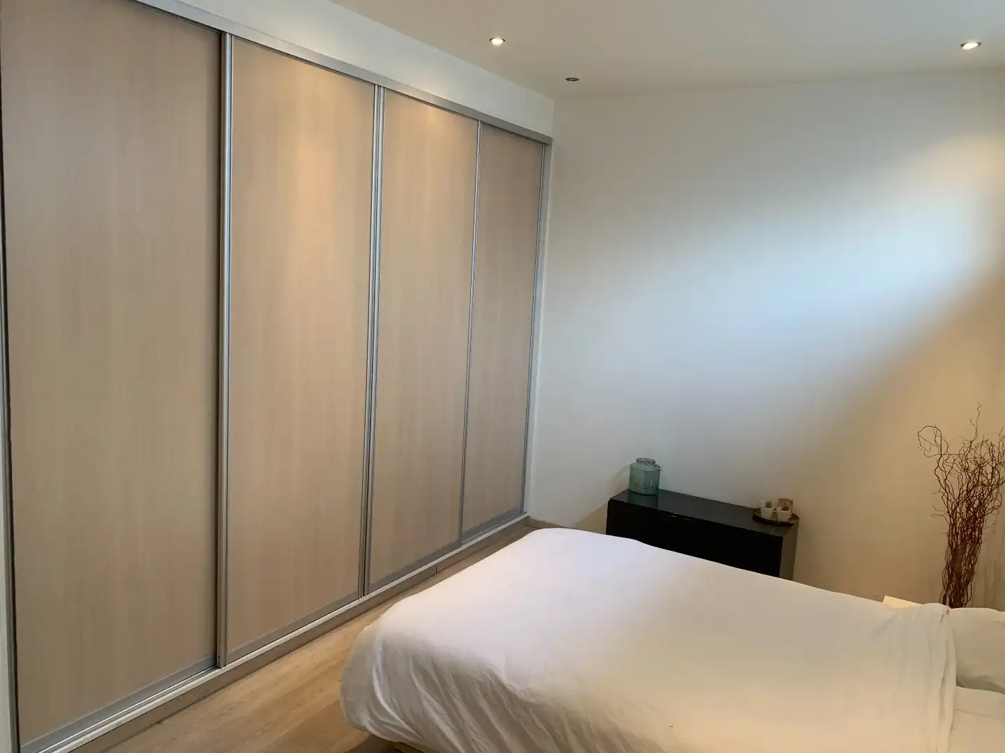 Hedendaags, gelijkvloers appartement in het centrum van Maaseik!  foto 11