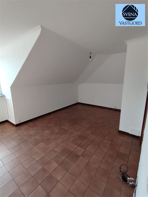 2 SLAAPKAMER APPARTEMENT OP HET 2E VERDIEP (L) foto 3