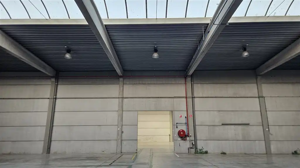 Industriële units te koop of te huur te Temse foto 9