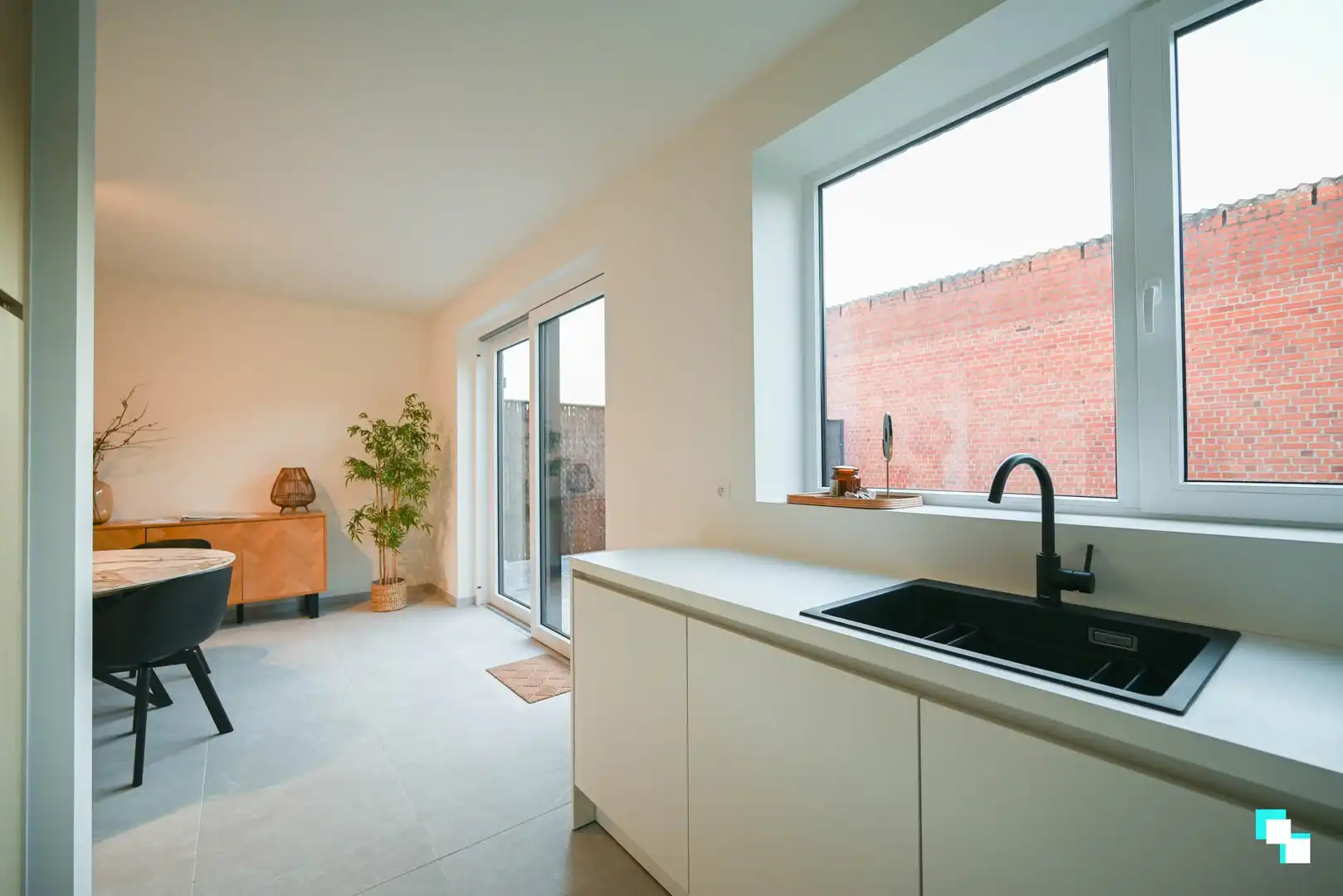 Modelwoning in een bijzonder woonpark! foto 9
