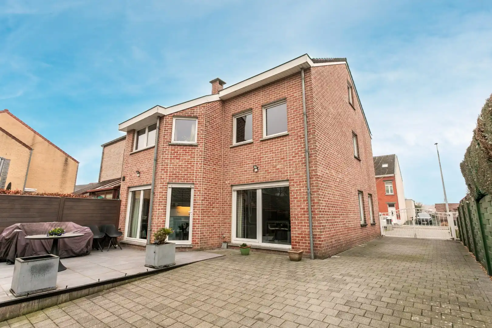 Instapklare woning 3 slpks, garage en ruime tuin (8,8are) foto 21