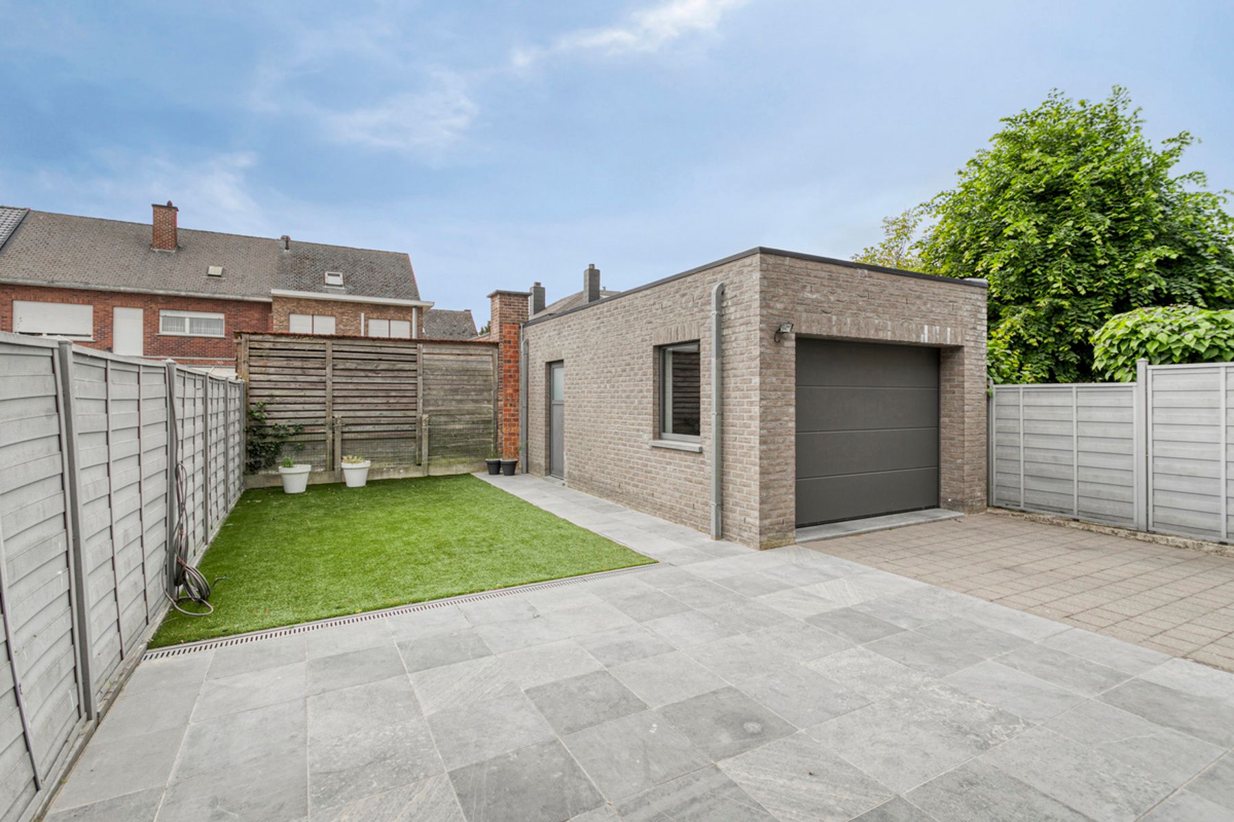 Recente HOB met 2 slaapkamers, tuin en garage! foto 20