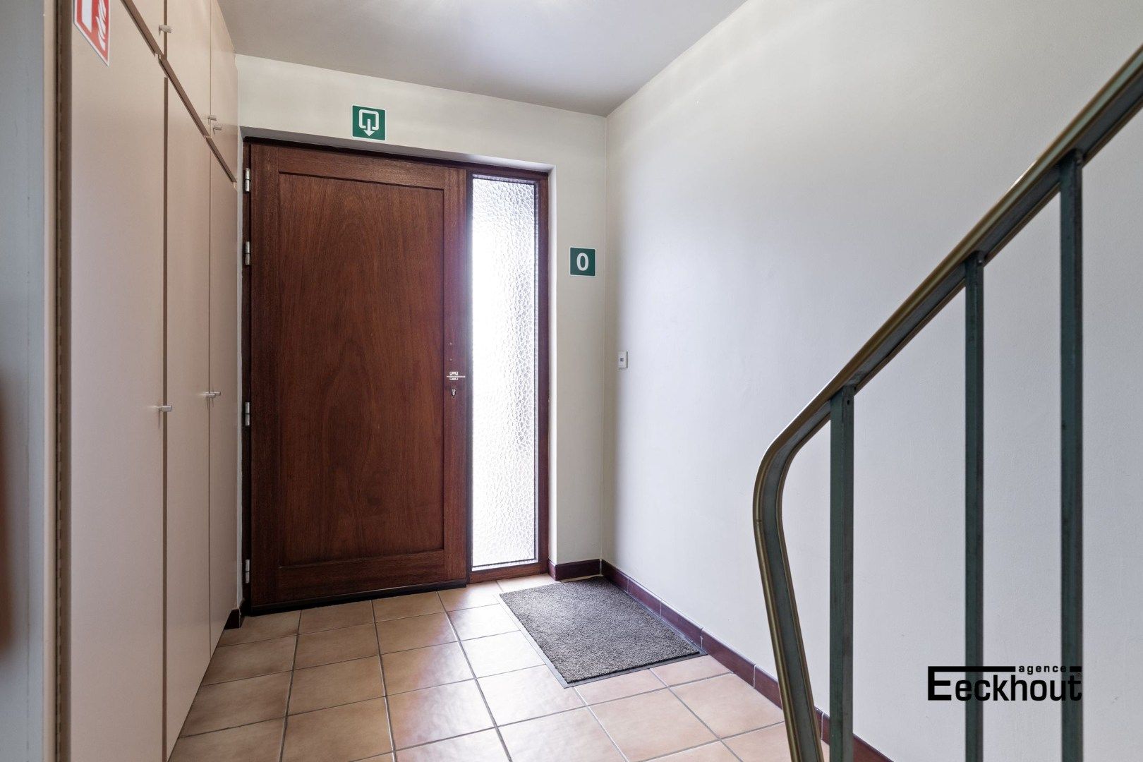 Verzorgde gelijkvloerse studio op wandelafstand van het strand foto 10