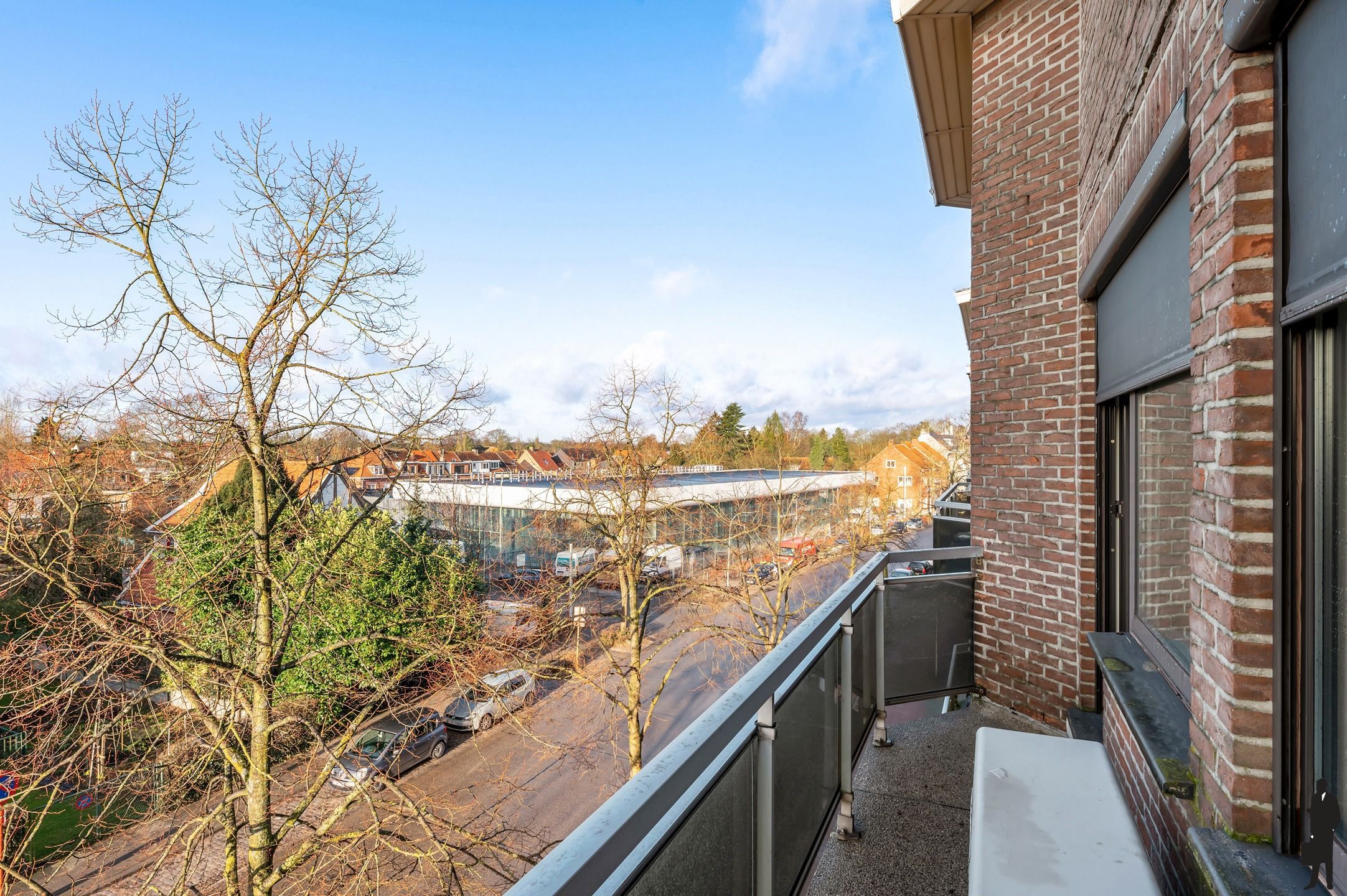 Ruim appartement met 3 slaapkamers pal in het centrum van Brasschaat! foto 7