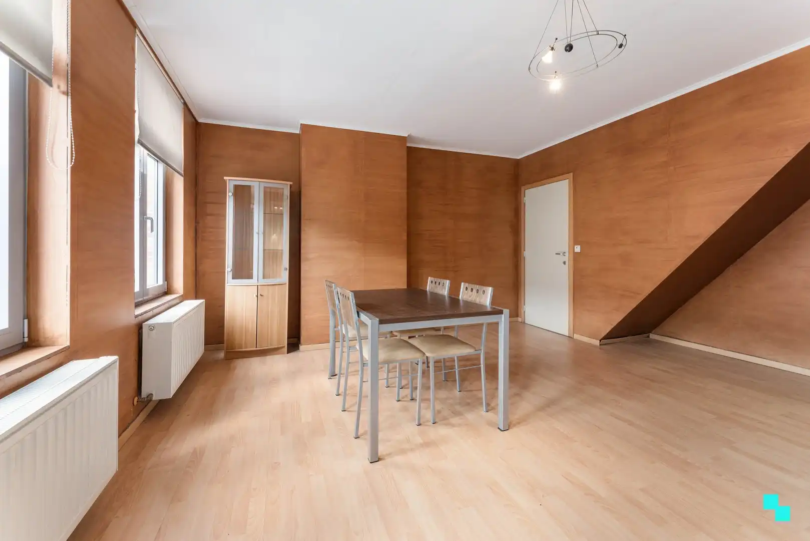 Kantoor met woonst en privé-parking te Roeselare foto 26