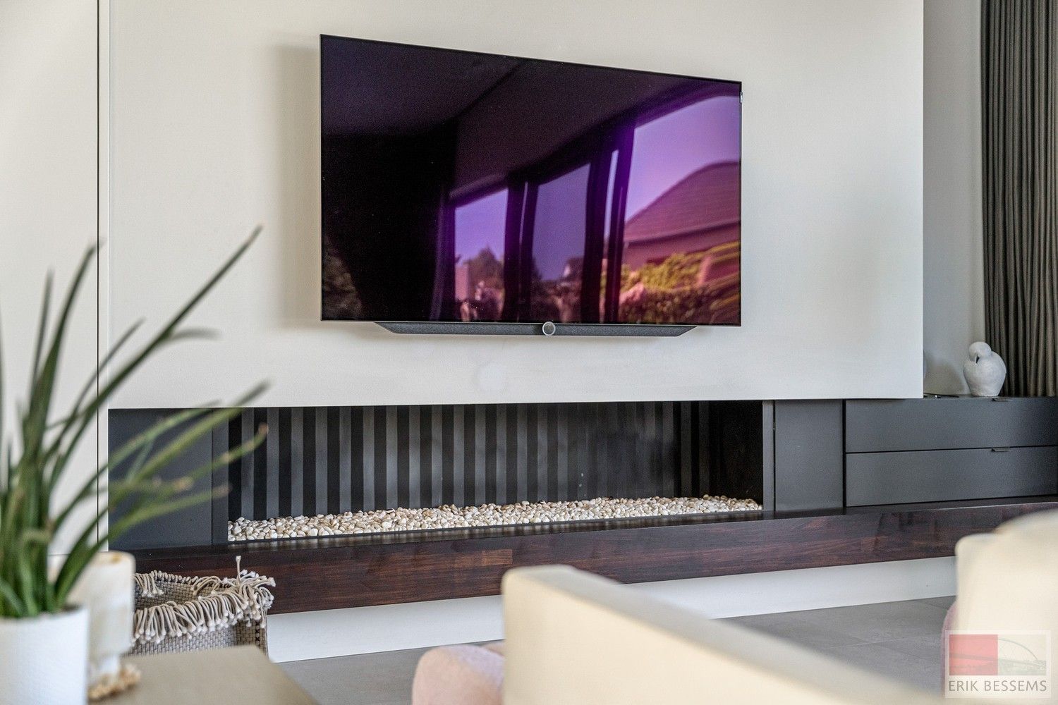 Moderne villa, gelegen op een perceel van 1.126 m², biedt 360 m² hoogwaardige woonoppervlakte foto 8