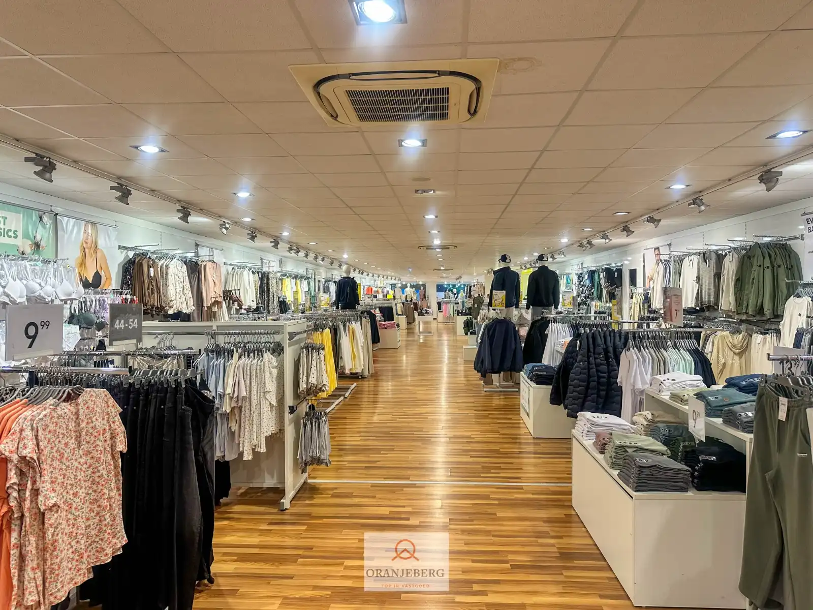 Groot handelspand te koop met mooi rendement op toplocatie in Lanaken foto 8