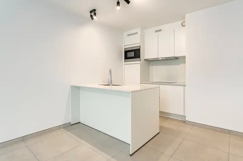 Roeselare - stijlvol 1-slaapkamerappartement in het hart van Roeselare foto 4