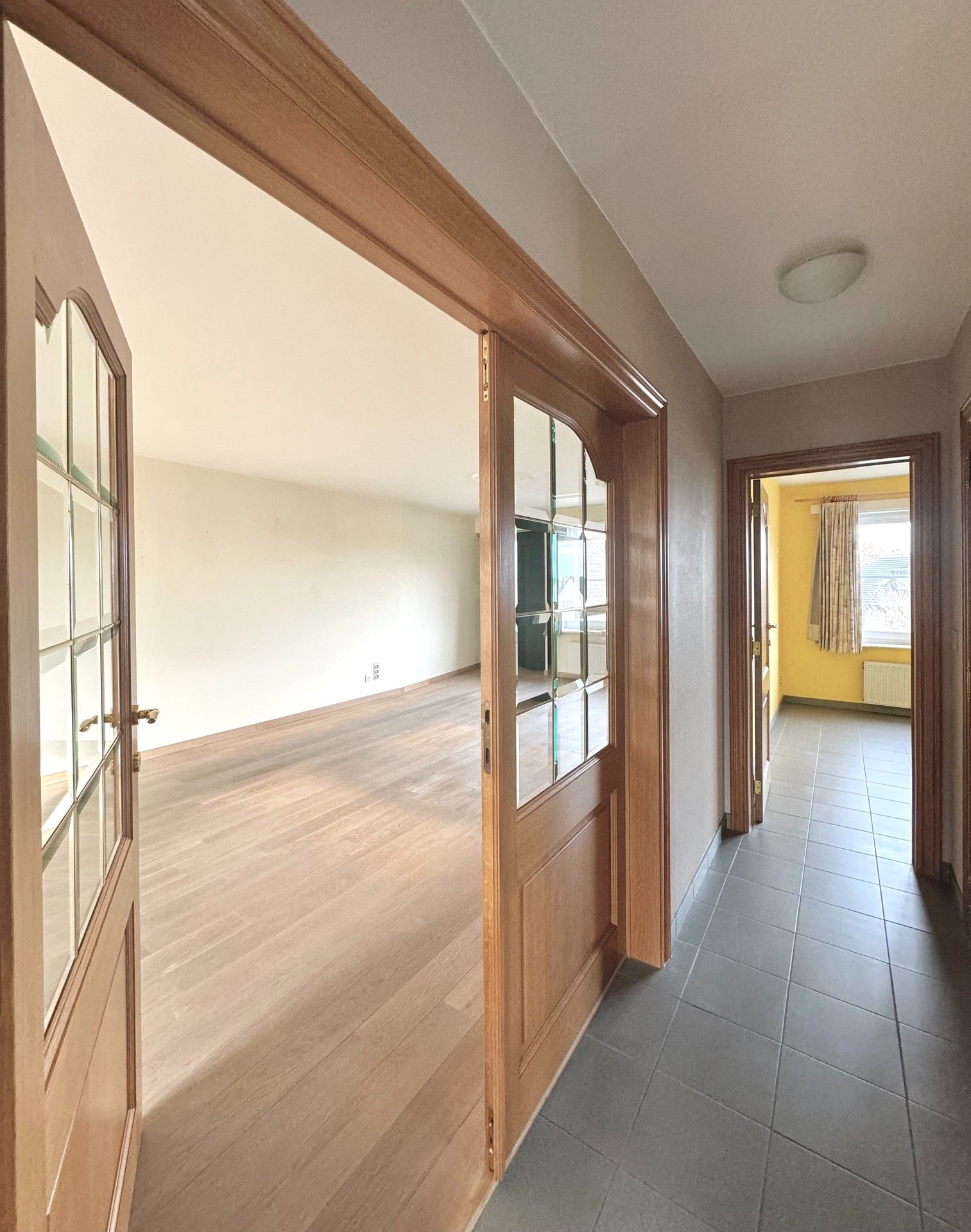 DUPLEX APPARTEMENT MET 3 SLPKS, TERRAS & GARAGE foto 9