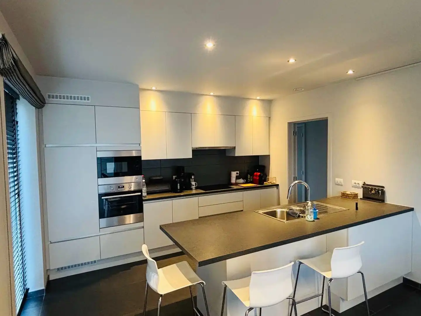 Luxueus appartement in villa residentie! foto 3