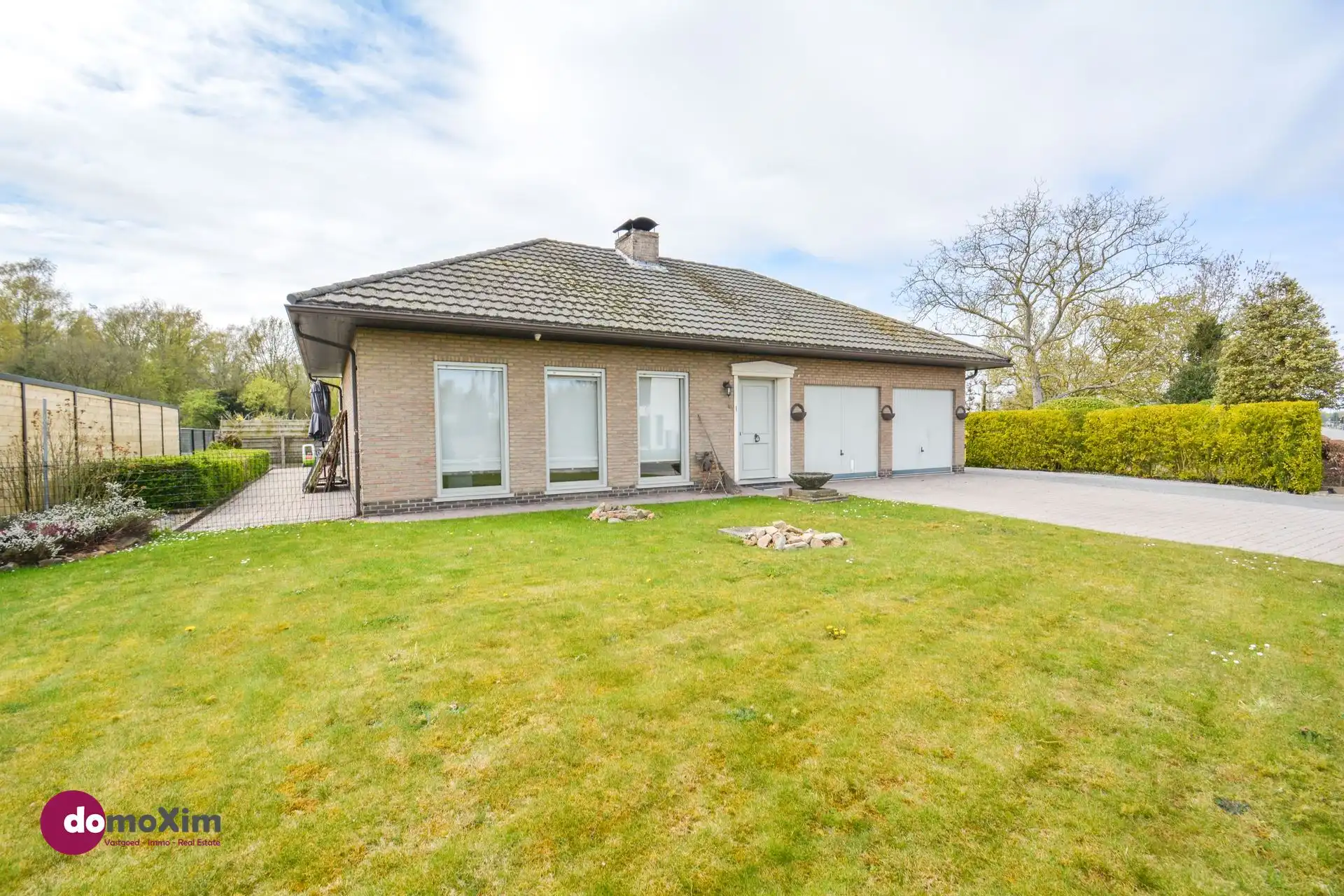 Hoofdfoto van de publicatie: Charmante bungalow op een prachtig perceel in Boortmeerbeek