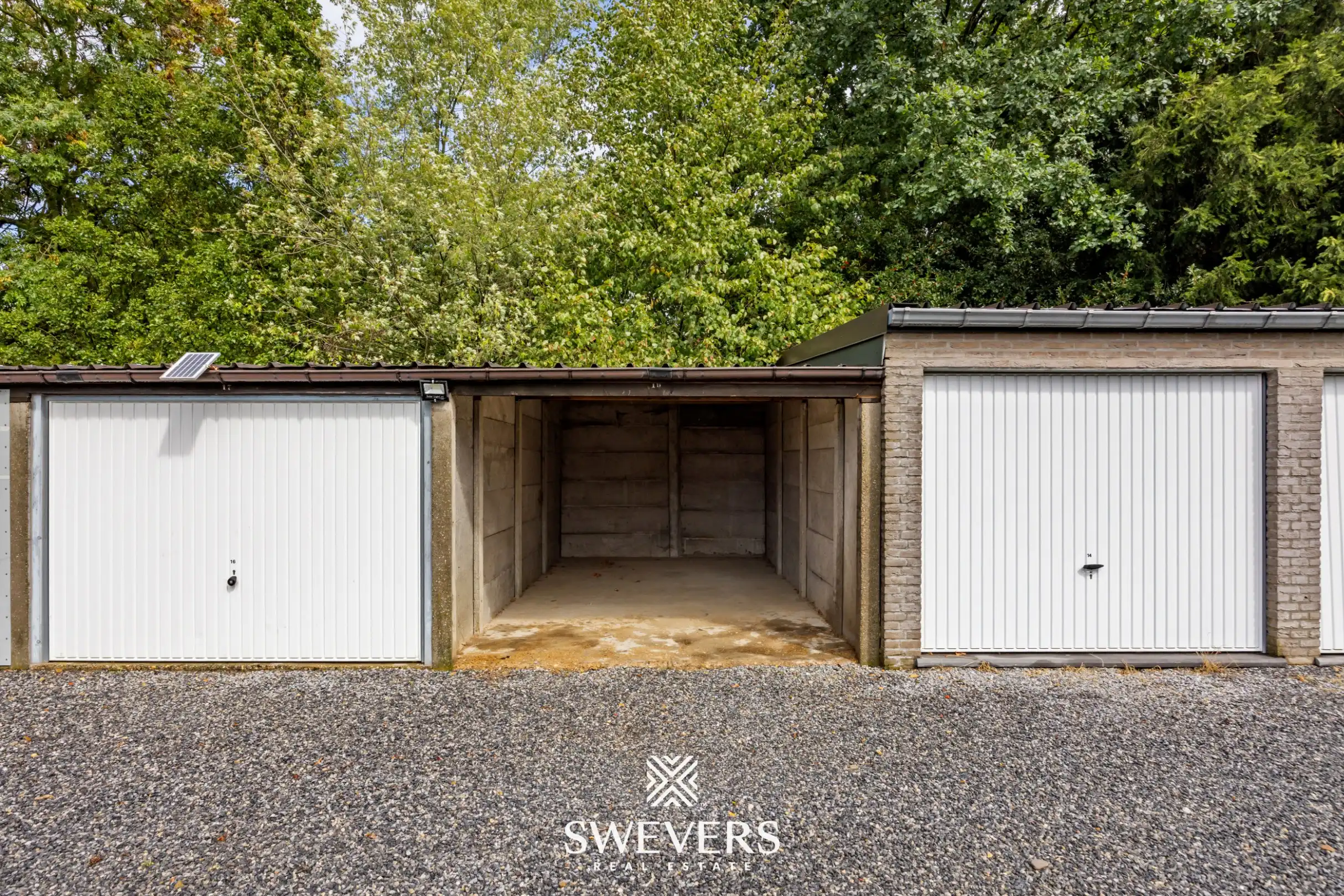 Uitstekend gelegen gelijkvloers appartement met 2 slaapkamers en private tuin foto 26