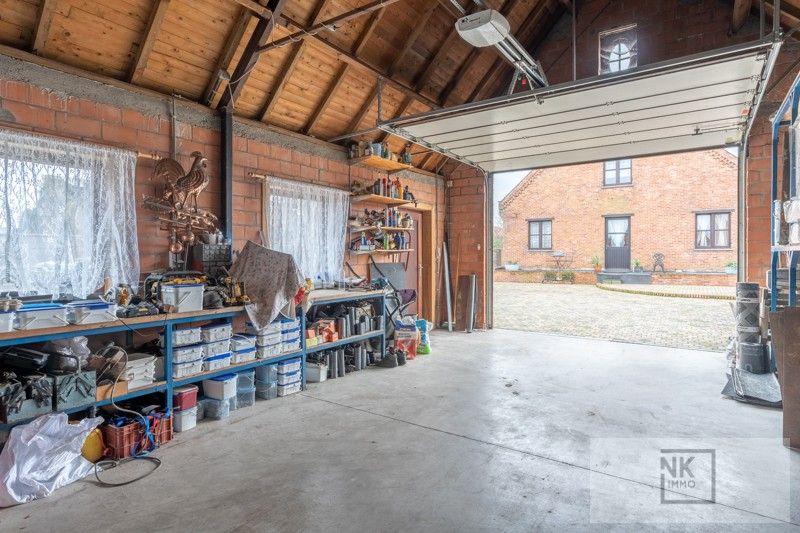 Charmante fermette woning met 4 slaapkamers, bureau en ruime werkplaats op een prachtig perceel in Arendonk! foto 46
