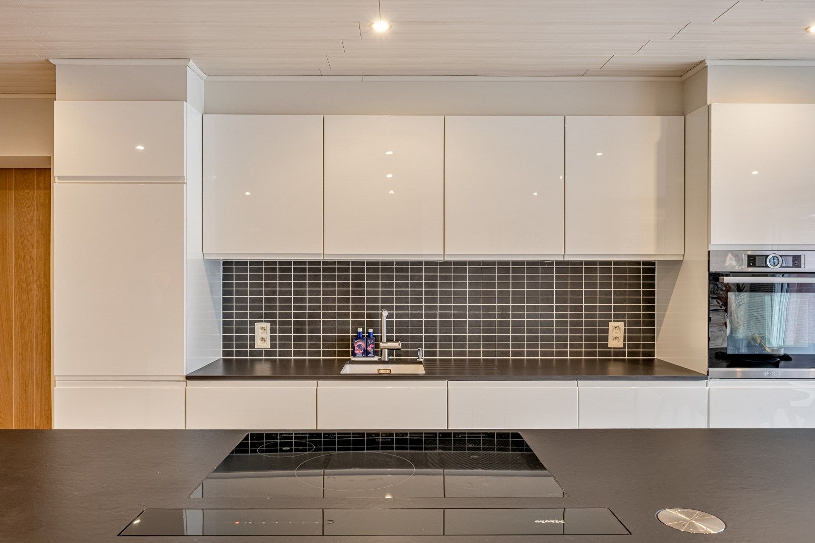 Comfortabele gezinswoning in rustige wijk foto 7