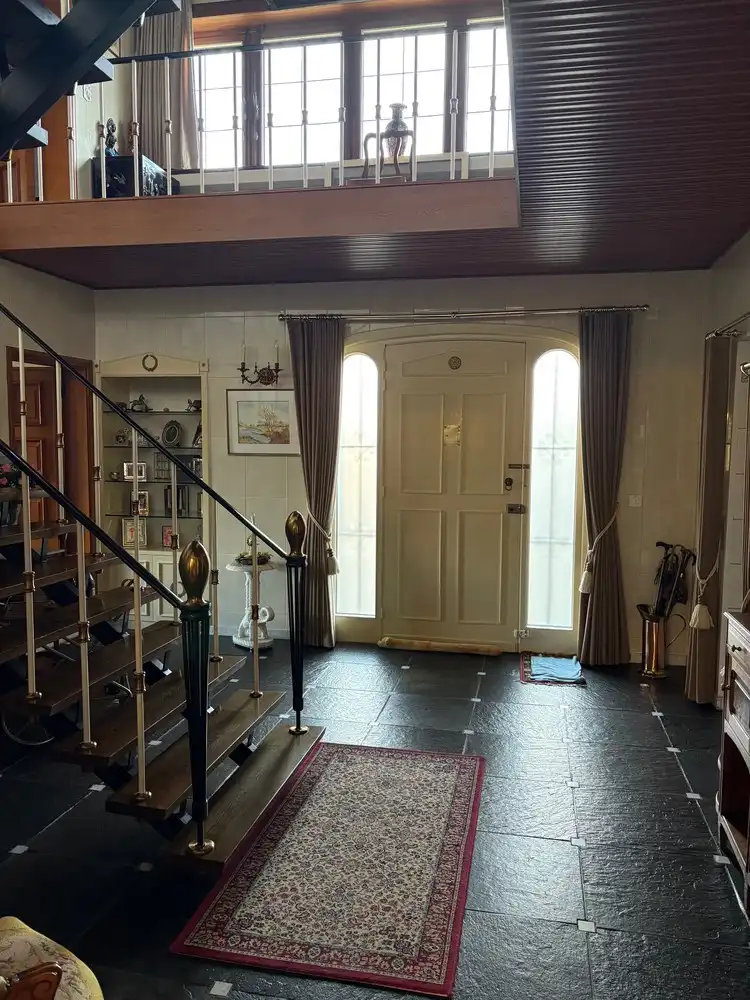 Goed onderhouden ruime villa op 12a56 foto 14