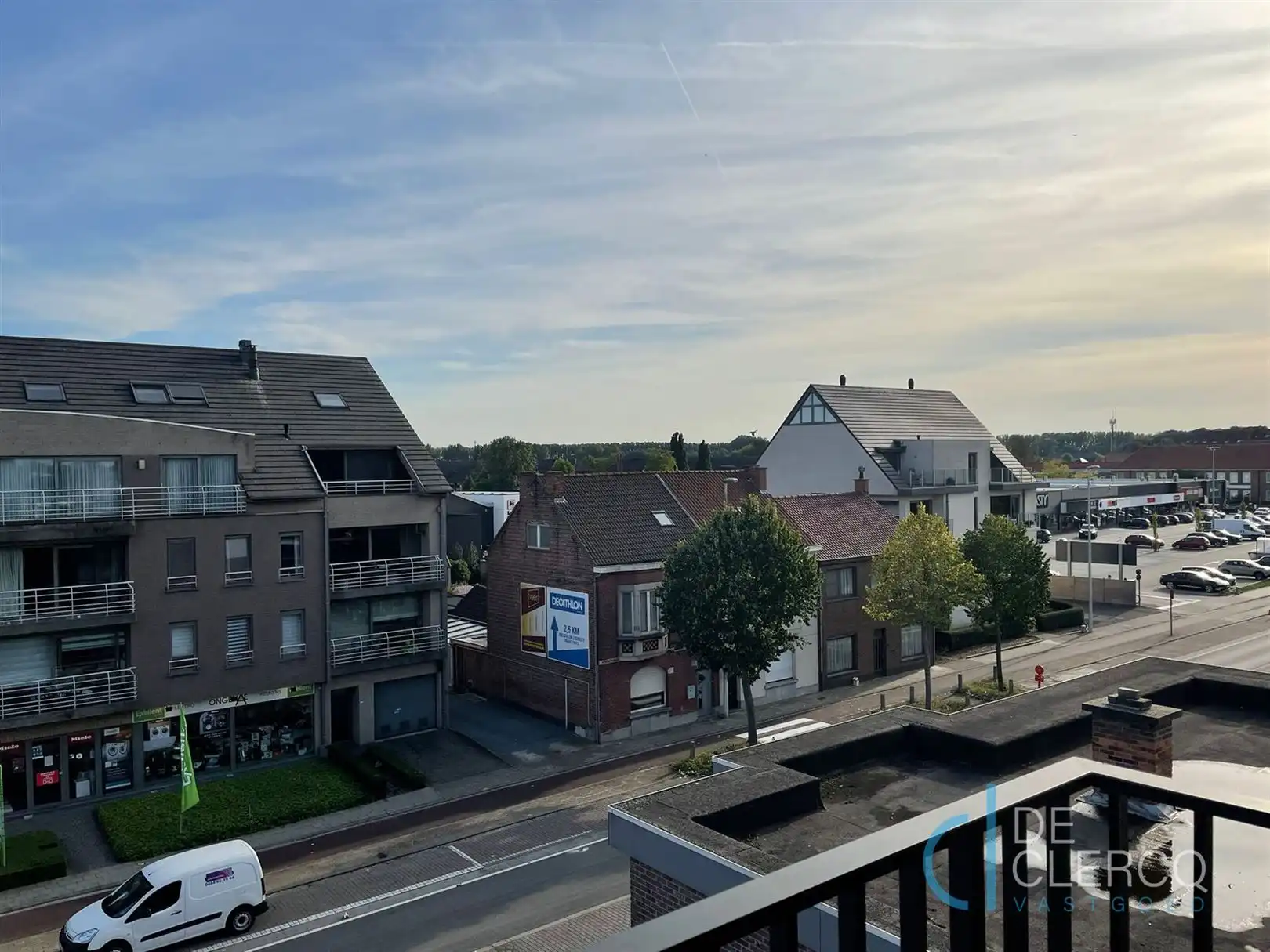 Tijdloos appartement TE HUUR in centrum Lochristi! foto 2