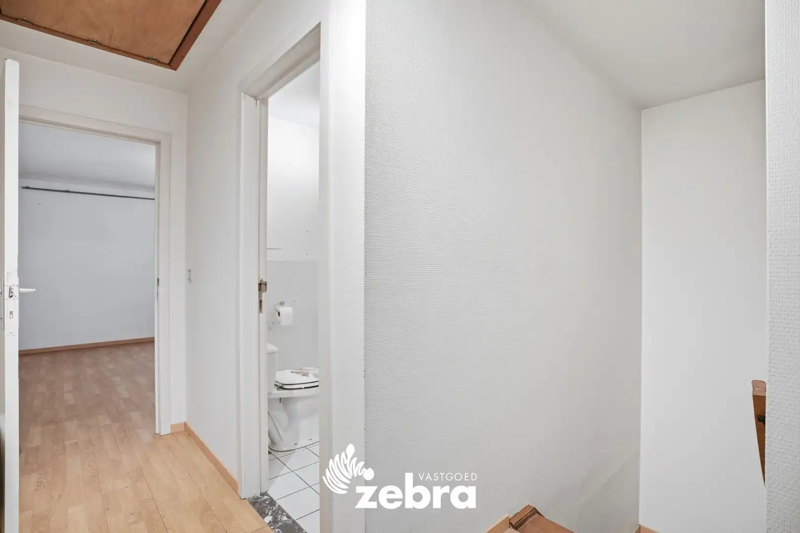 Instapklare woning met 2 slaapkamers in het centrum Tielt! foto 6