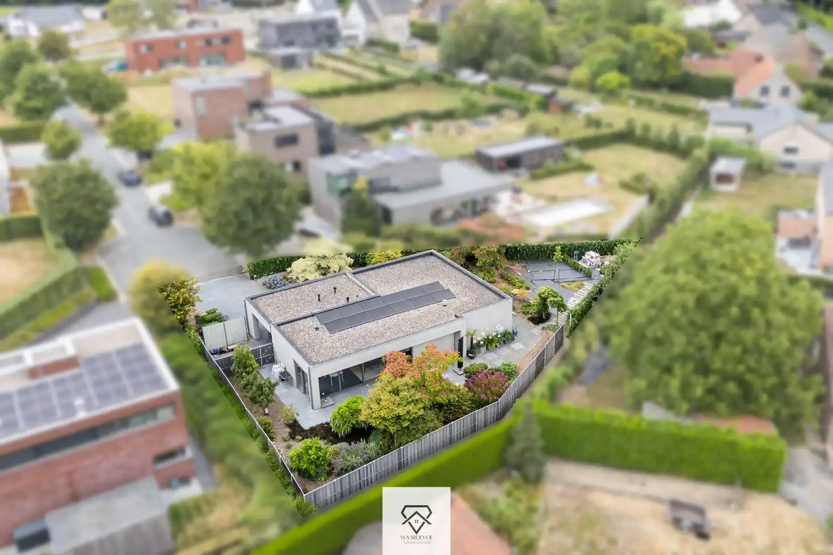 Tijdloze architectenwoning in het groene Louise-Marie te koop foto 2