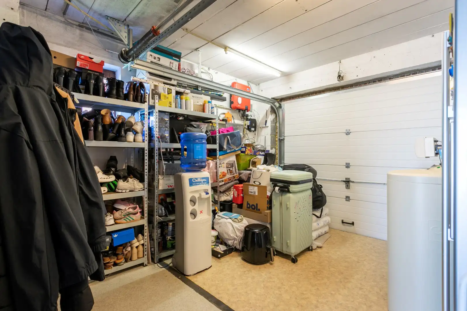 Vrijstaande woning met 4 slpks, zuidgerichte tuin en garage foto 25