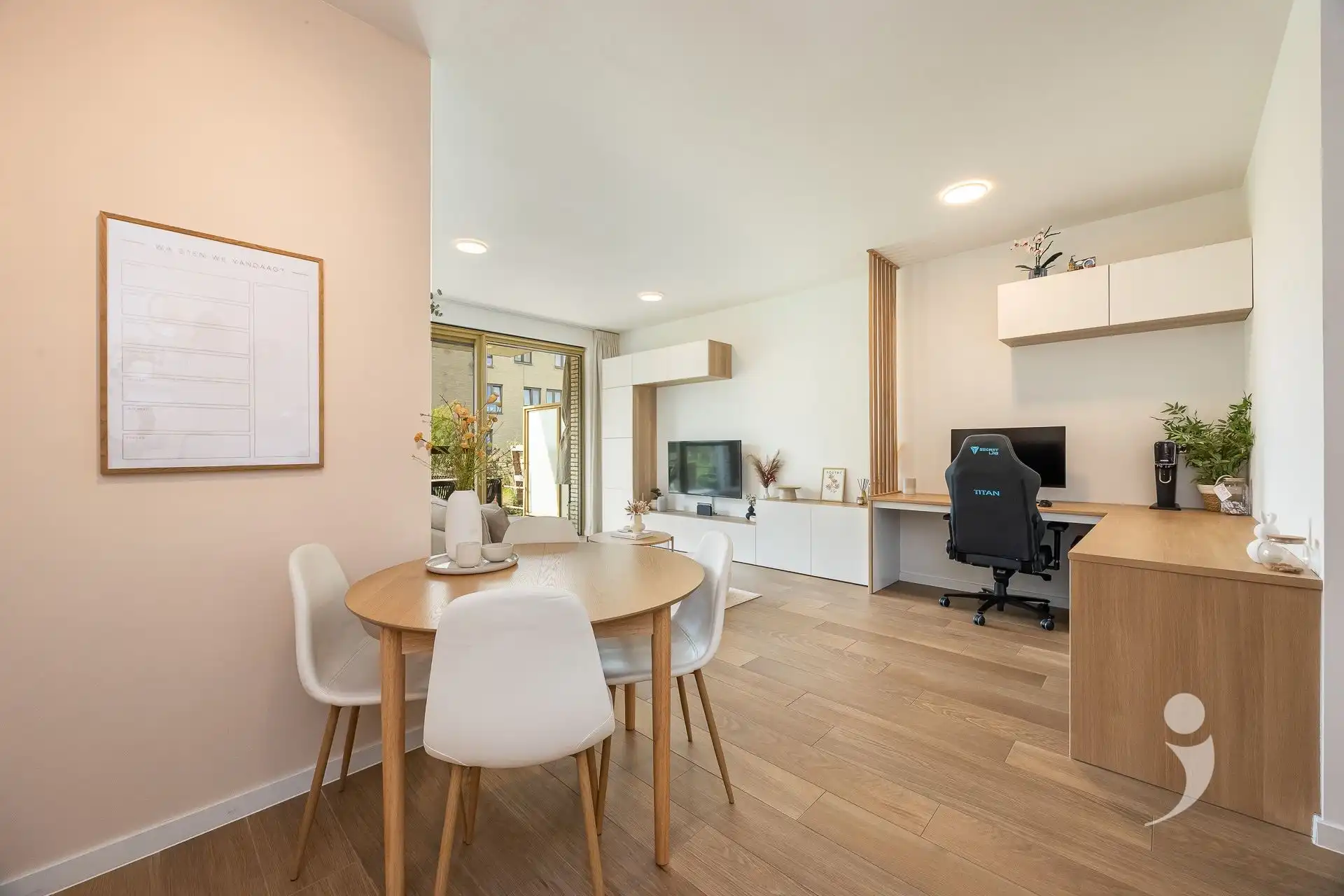 Recent BEN-appartement met prima afwerking foto 5