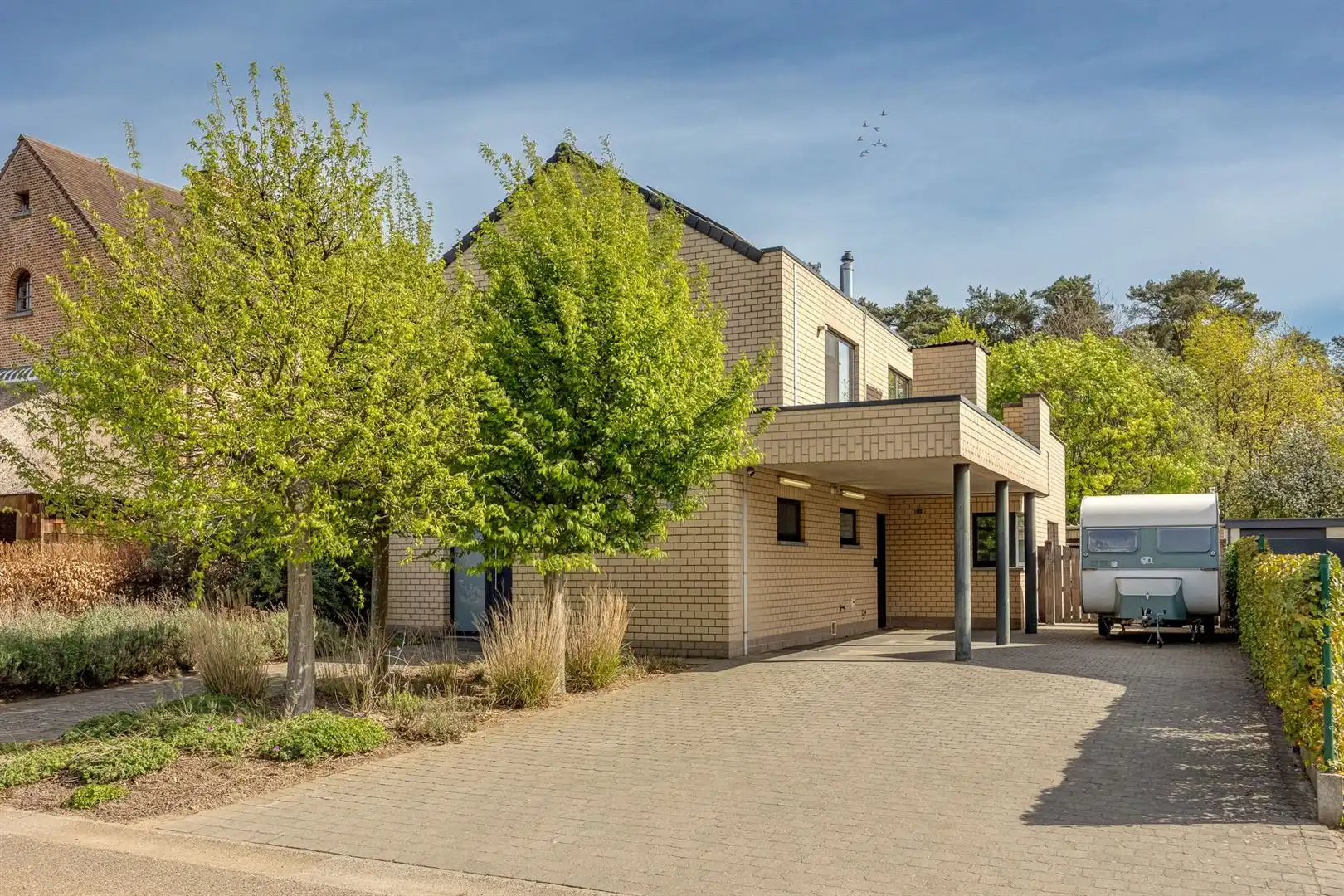     Stijlvol wonen met veel ruimte en licht op toplocatie foto 30