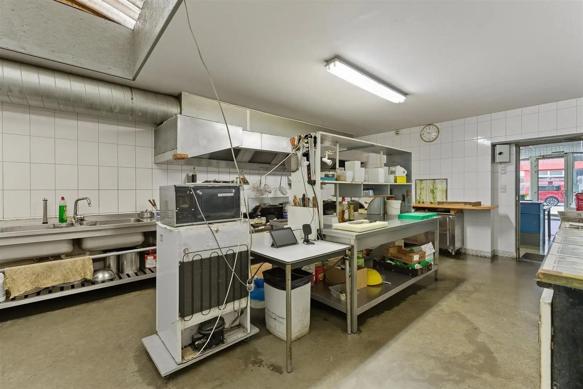 RUIM HANDELSPAND VAN 210M² MET OPEN FLEXIBELE INDELING IN KOERSEL CENTRUM foto 13