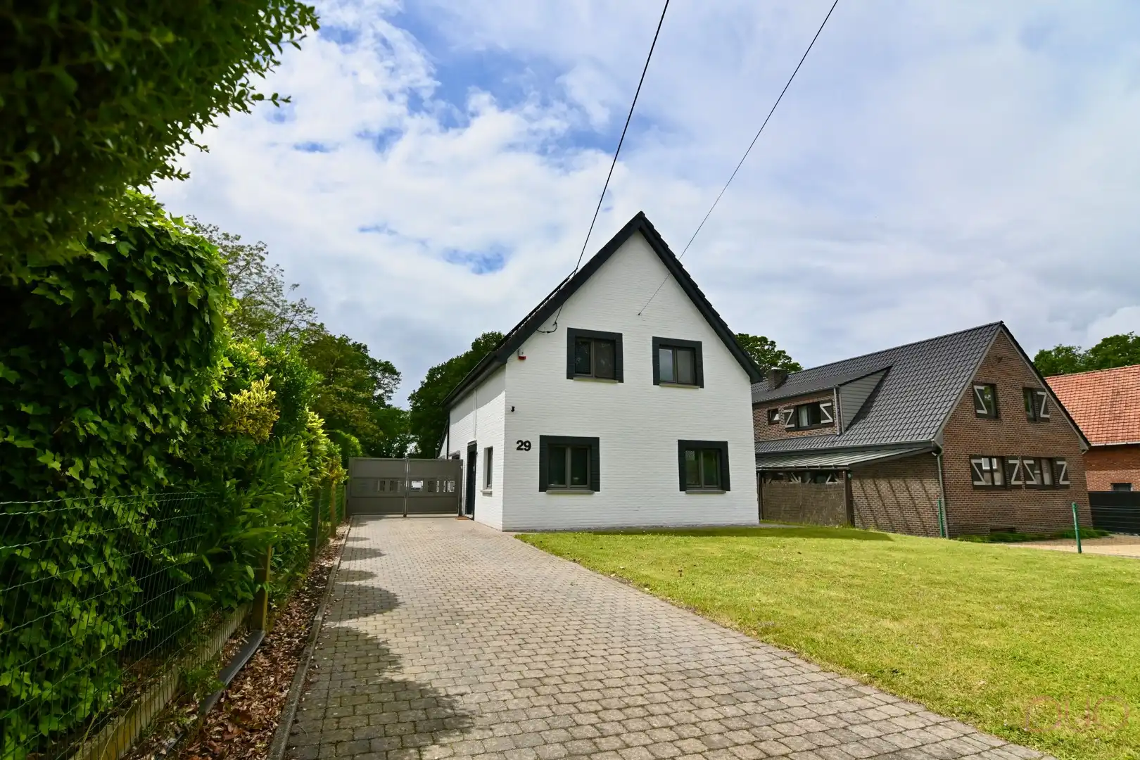 Knappe vrijstaande woning, instapklaar met tot 5 slaapkamers, midden in het groen foto 33