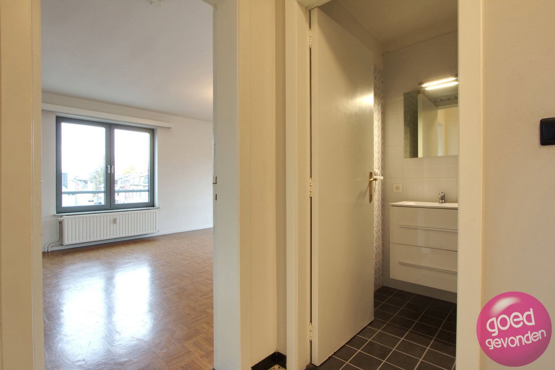 APP 2 SLK - BALKON - KELDER - FIETSLOKAAL - CENTRUM - RUSTIG foto 13