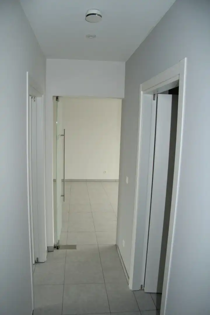 Recent 1 slk appartement (bouwjaar 2017) met terras en autostaanplaats foto 2