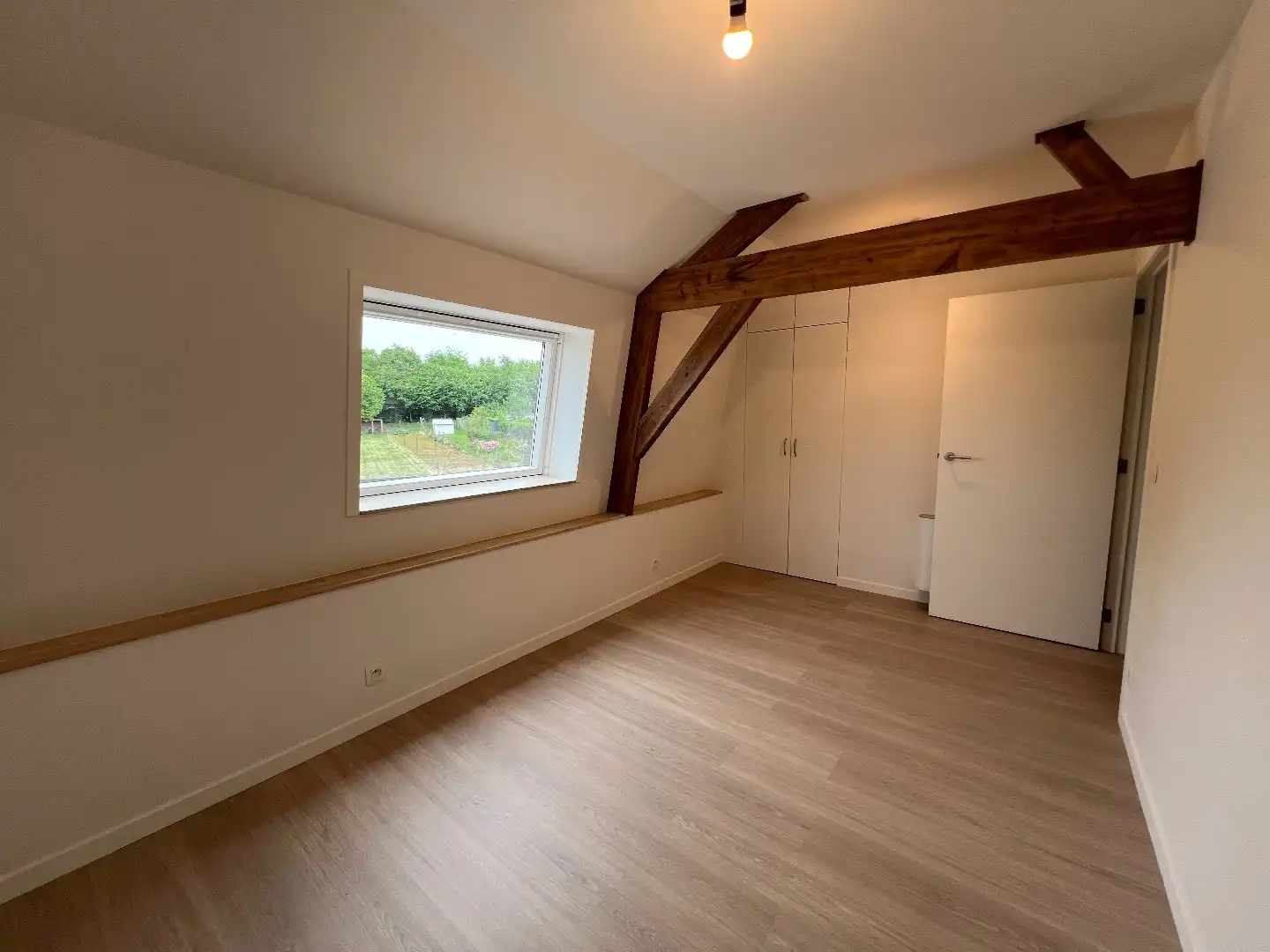 Gezellige woning met 3 slaapkamers en ruime tuin te Nieuwkerke foto 11