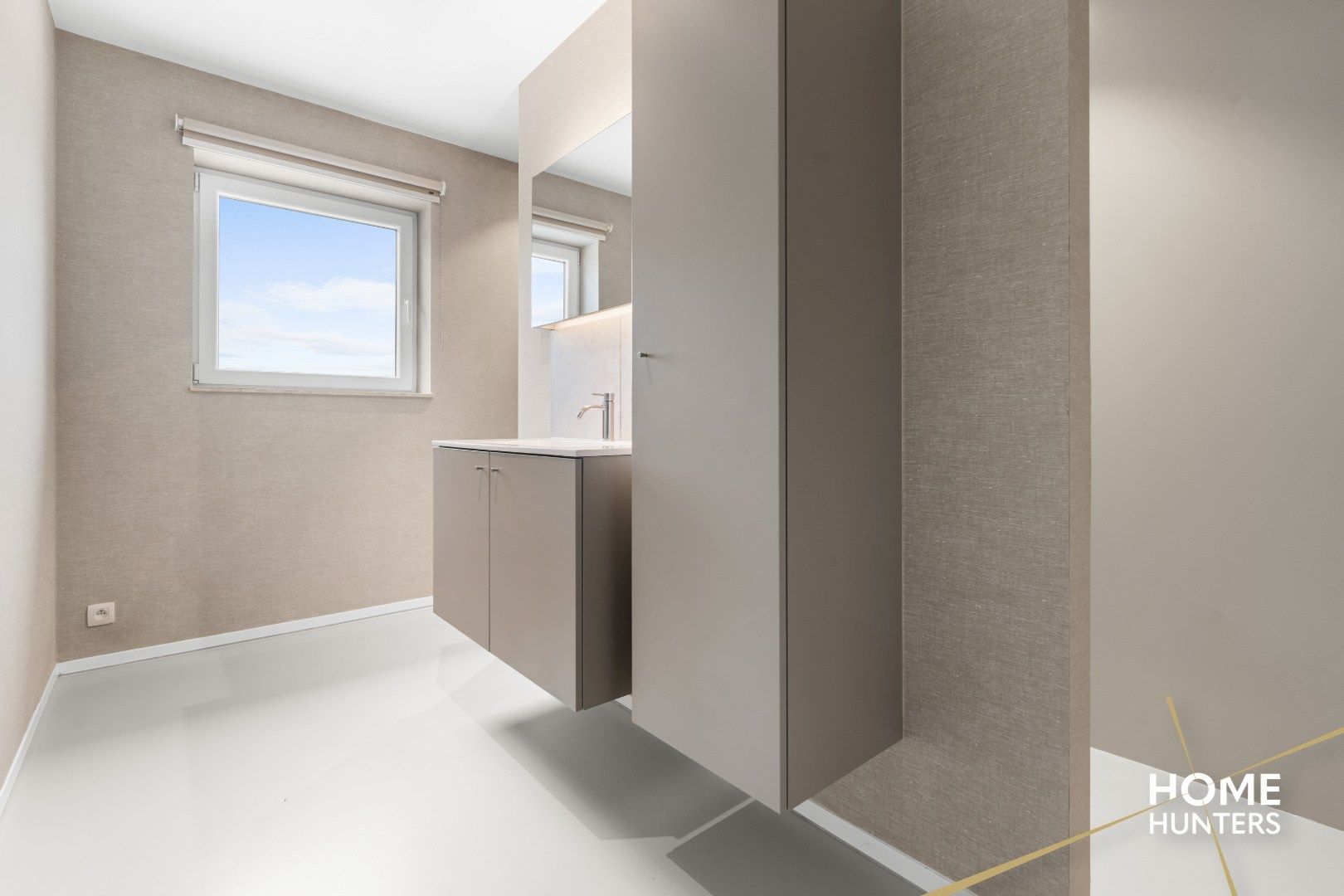 Luxe gelijkvloerse nieuwbouwvilla met 2 slaapkamers en een ruime garage op een groot perceel foto 27