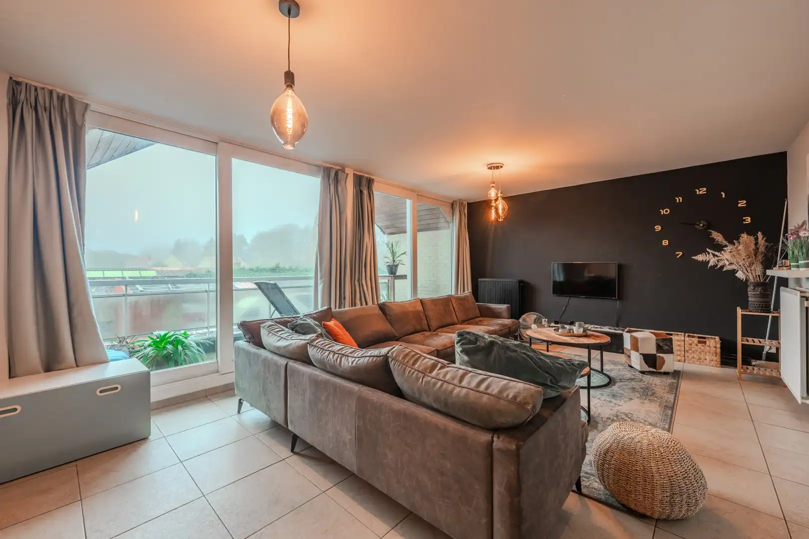 Ruim appartement met 3 slpks + zuid-gericht terras foto 5