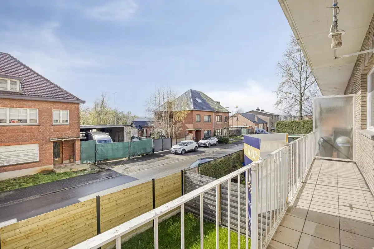 Hoofdfoto van de publicatie: CENTRAAL GELEGEN APPARTEMENT MET 2 SLPK'S IN KURINGEN (HASSELT)