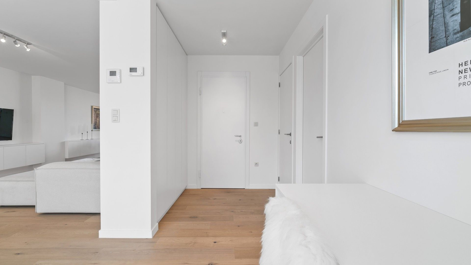 Exclusief appartement van 164,88 m2 met 2 terrassen in centrum Maaseik foto 3