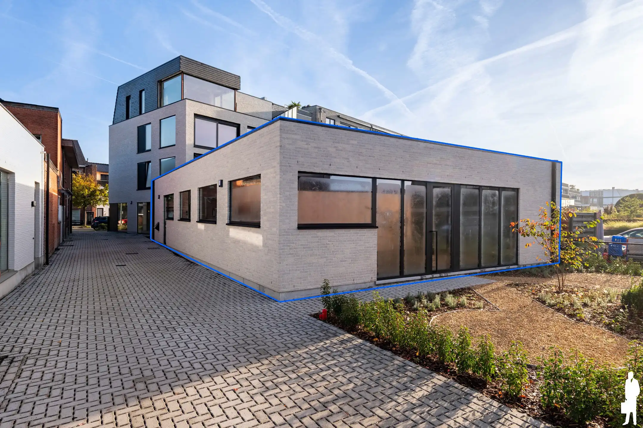 Handelsruimte van 165 m² op toplocatie in Oud-Turnhout foto {{pictureIndex}}